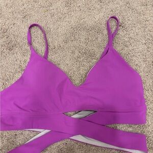 Lululemon still now bra vivid plum